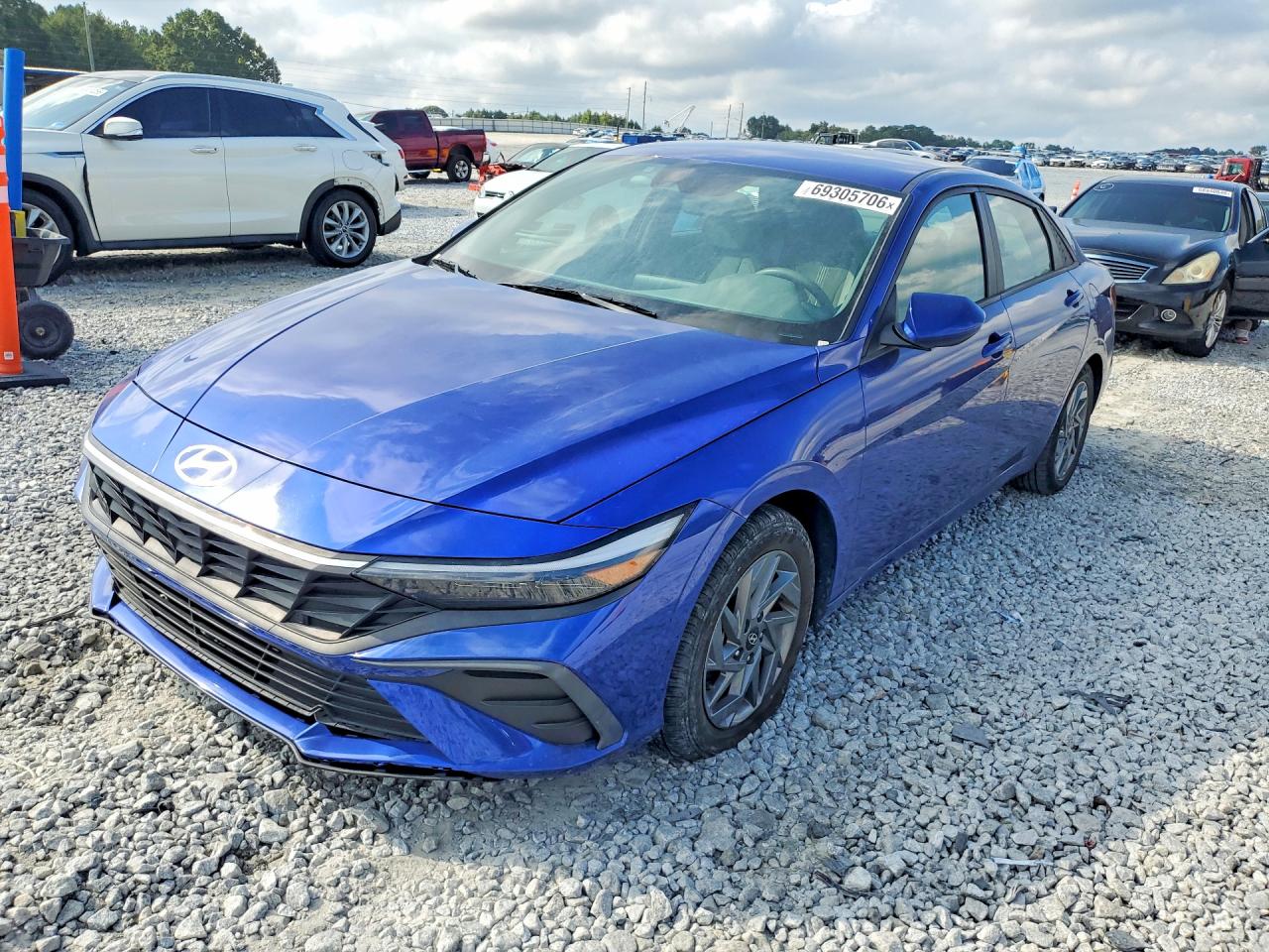 2024 HYUNDAI ELANTRA SEL | KMHLM4DG8RU663947 | UPCARS