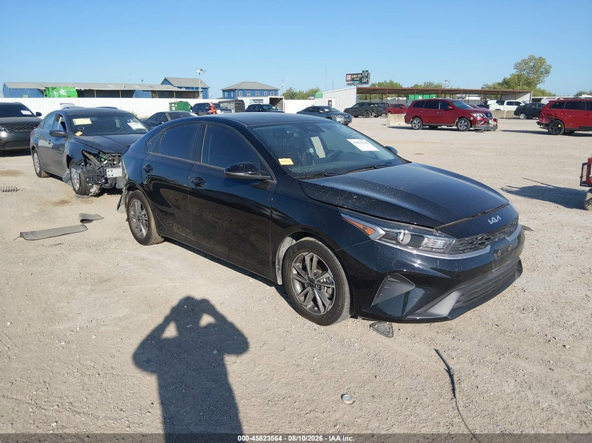 2024 KIA FORTE LXS | 3KPF24AD8RE838052 | UPCARS