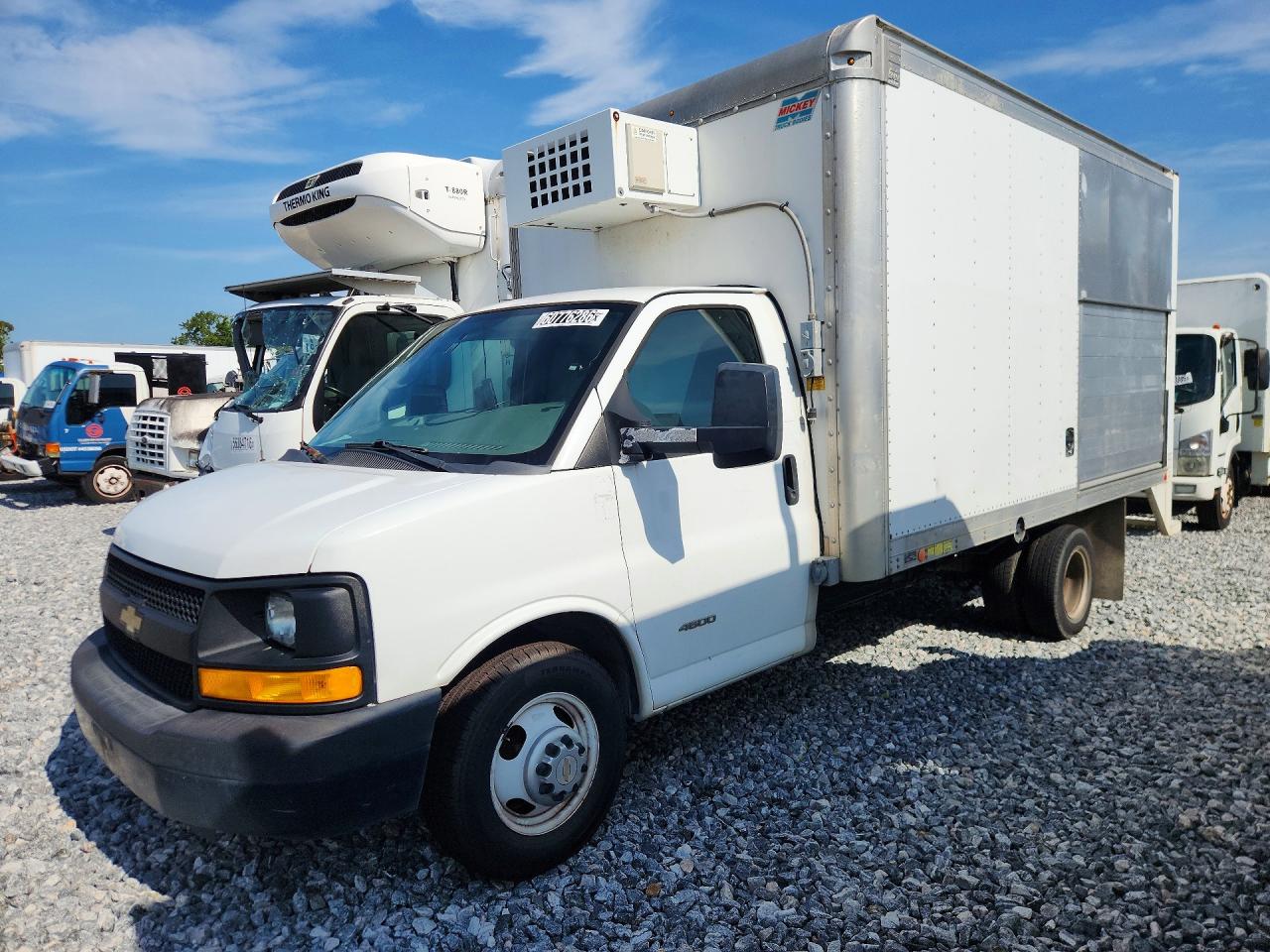 2014 CHEVROLET EXPRESS - REFRIGERATED BOX TRUCK | 1GB6G5CG2E1195018 | UPCARS