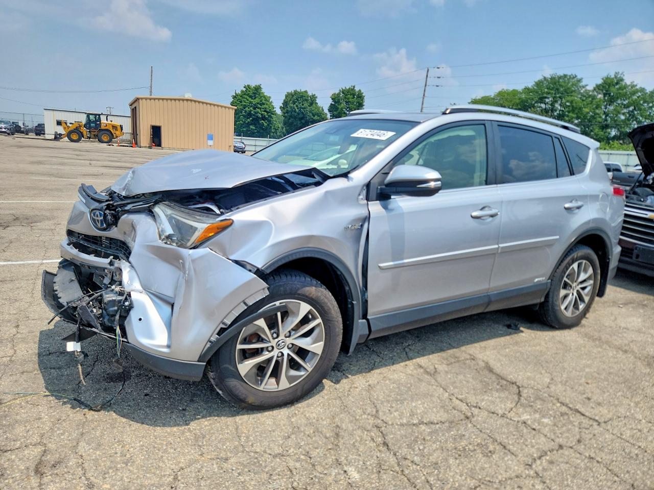 2018 TOYOTA RAV4 XLE | JTMRJREV1JD242027 | UPCARS