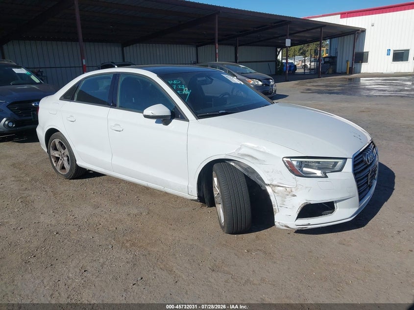 2017 AUDI A3 PREMIUM | WAUAUGFF4H1039240 | UPCARS