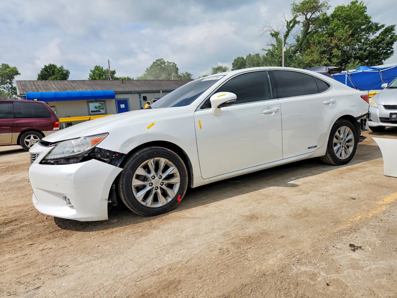 2013 LEXUS ES 300H | JTHBW1GG0D2011606 | UPCARS