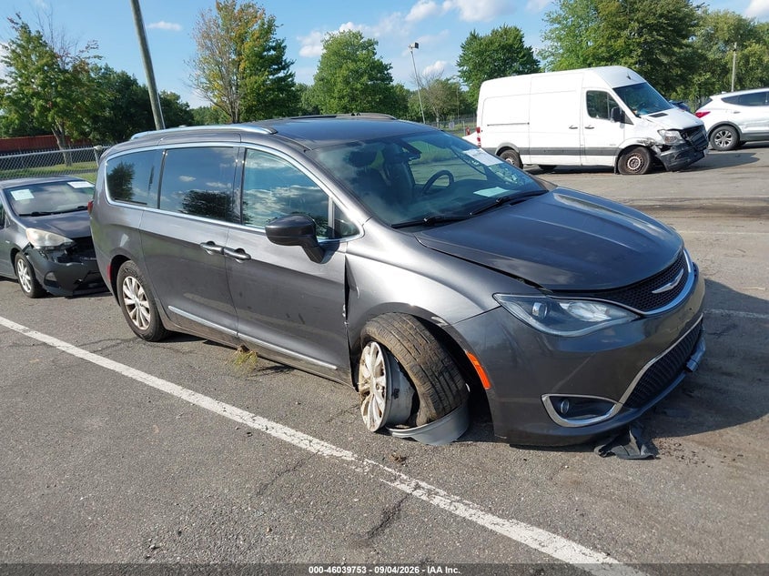 2018 CHRYSLER PACIFICA TOURING L | 2C4RC1BGXJR353349 | UPCARS