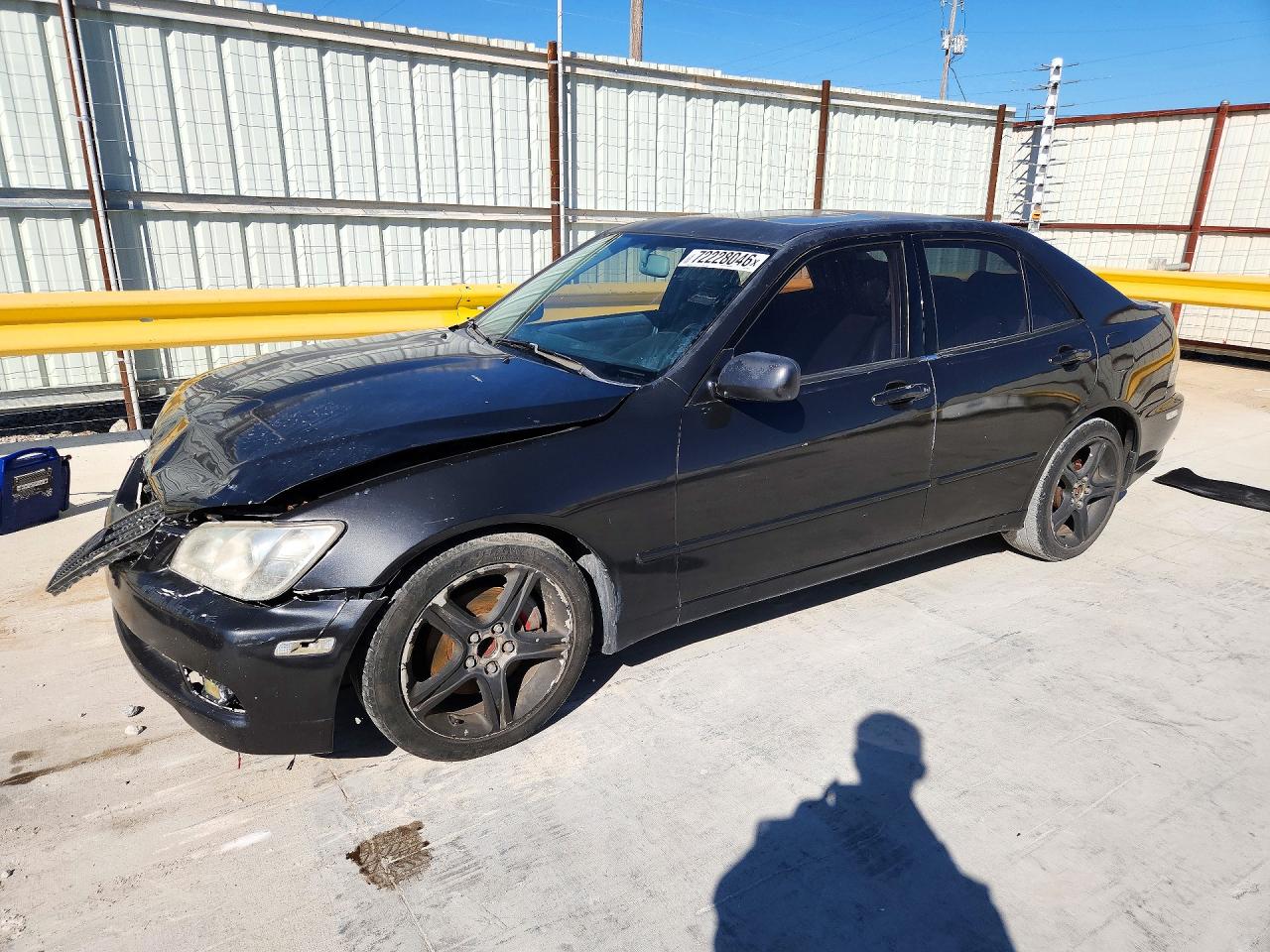 2002 LEXUS IS BASE | JTHBD192520060039 | UPCARS