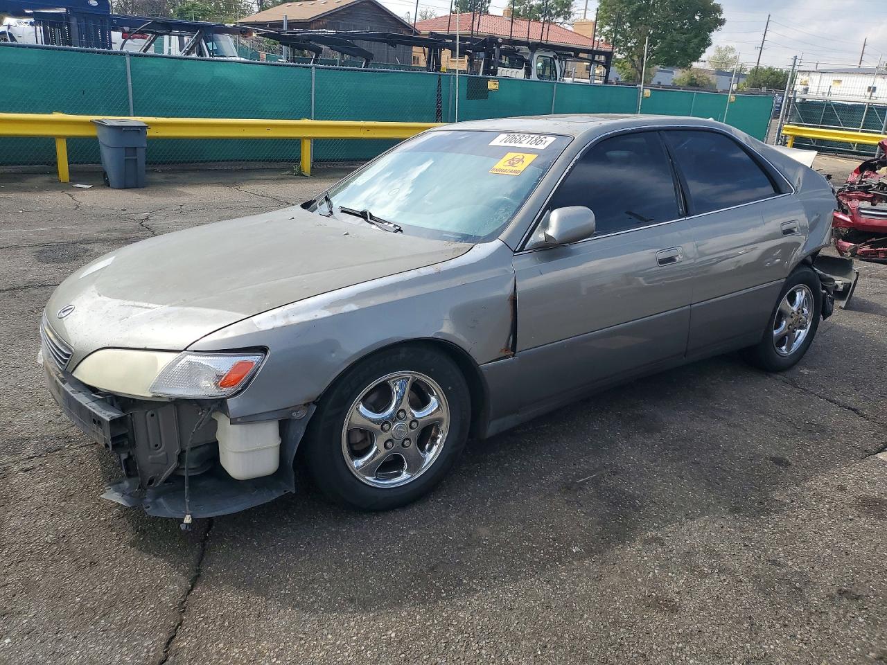 1997 LEXUS ES300 | JT8BF22GXV0077509 | UPCARS