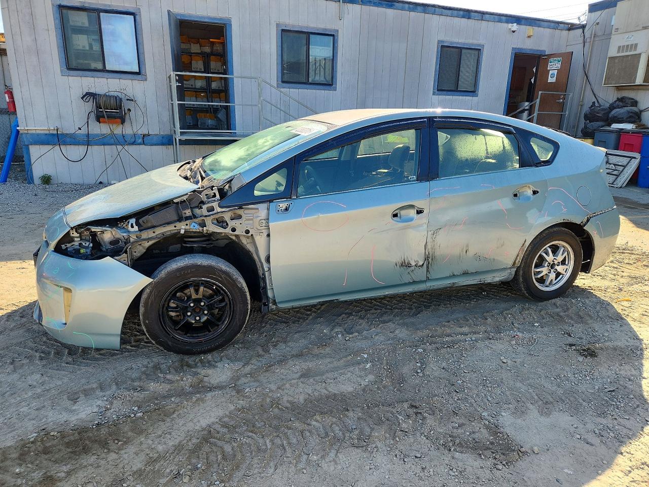 2015 TOYOTA PRIUS TWO | JTDKN3DUXF1897789 | UPCARS