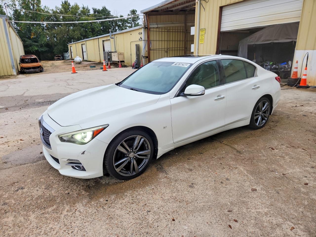 2015 INFINITI Q50 PREMIUM | JN1BV7AP7FM346095 | UPCARS