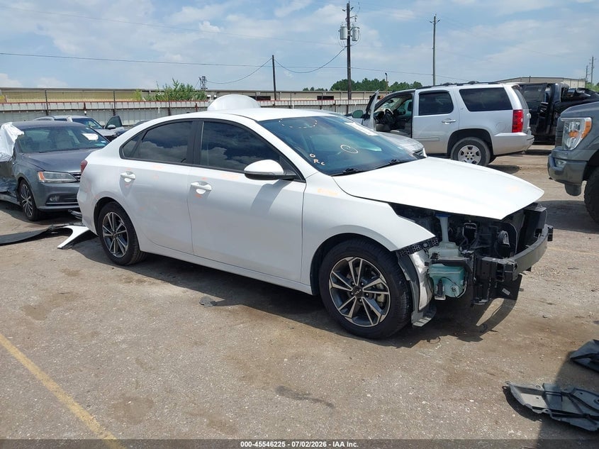 2023 KIA FORTE LXS | 3KPF24AD4PE563941 | UPCARS