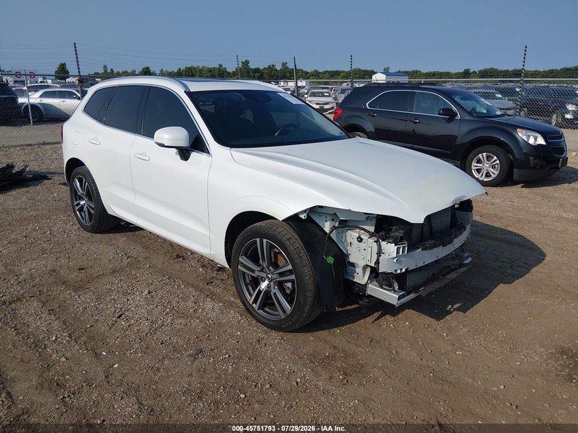 2021 VOLVO XC60 T5 MOMENTUM | YV4102RK8M1695040 | UPCARS