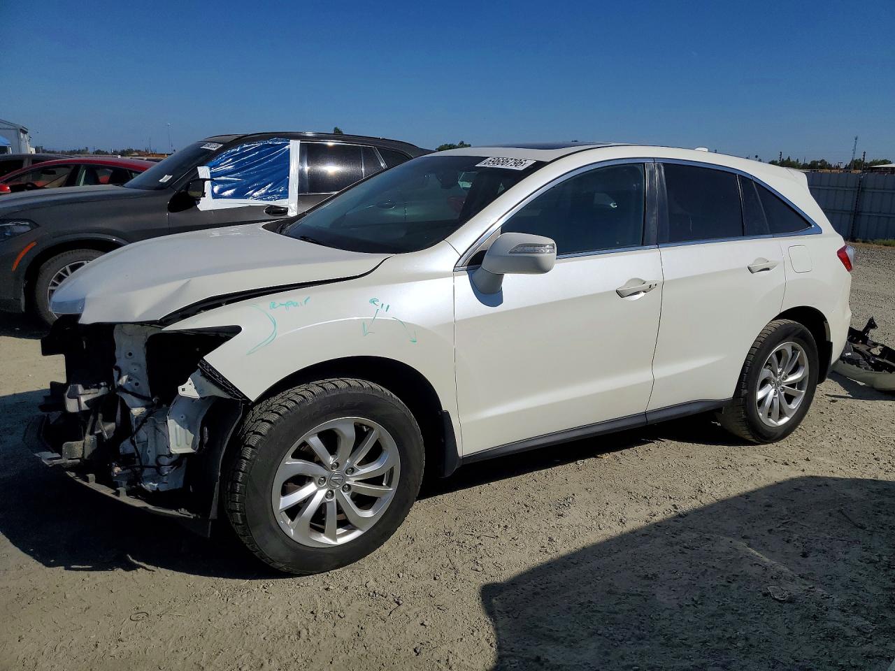 2018 ACURA RDX | 5J8TB4H37JL003024 | UPCARS