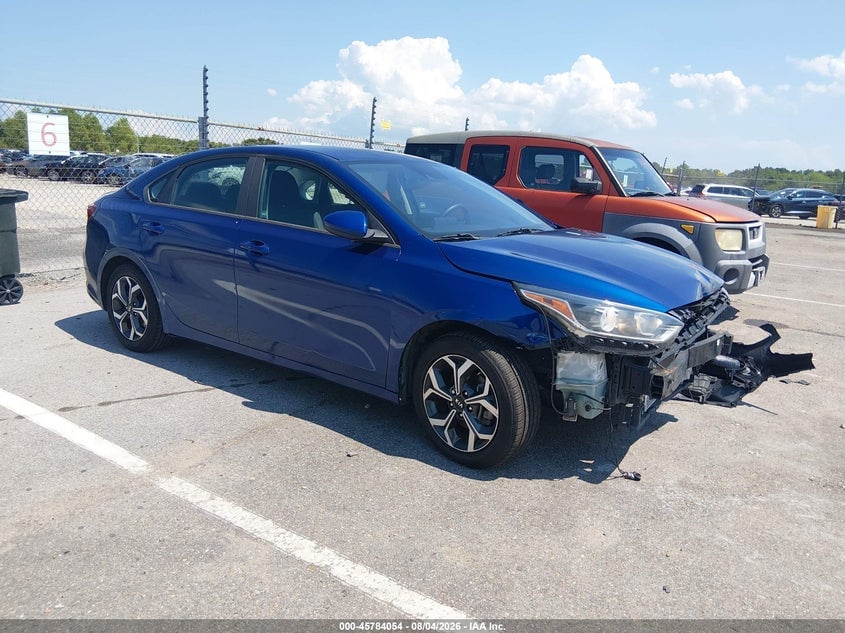 2019 KIA FORTE LXS | 3KPF24AD4KE026334 | UPCARS