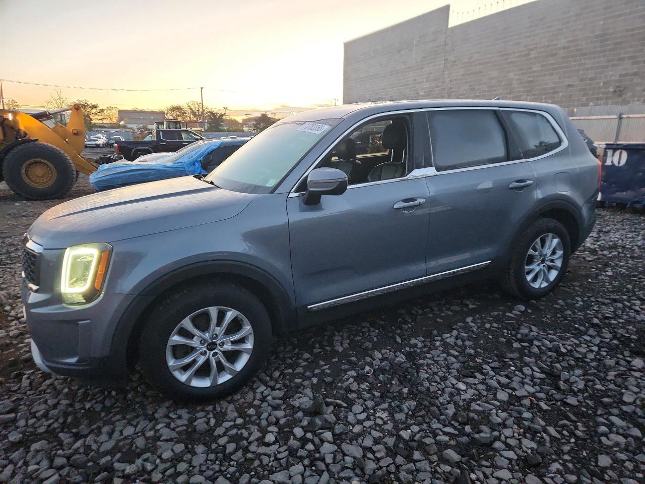2020 KIA TELLURIDE LX | 5XYP2DHC4LG076351 | UPCARS