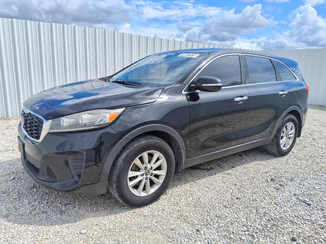 2019 KIA SORENTO L | 5XYPG4A39KG592988 | UPCARS
