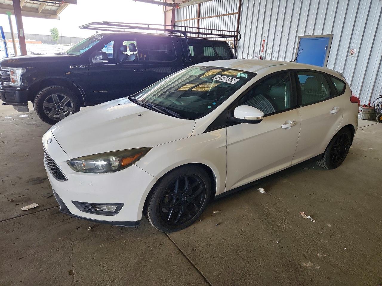2016 FORD FOCU SE | 1FADP3K2XGL256013 | UPCARS