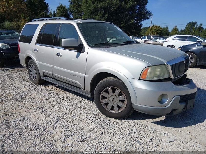 2003 LINCOLN NAVIGATOR | 5LMFU27RX3LJ40146 | UPCARS