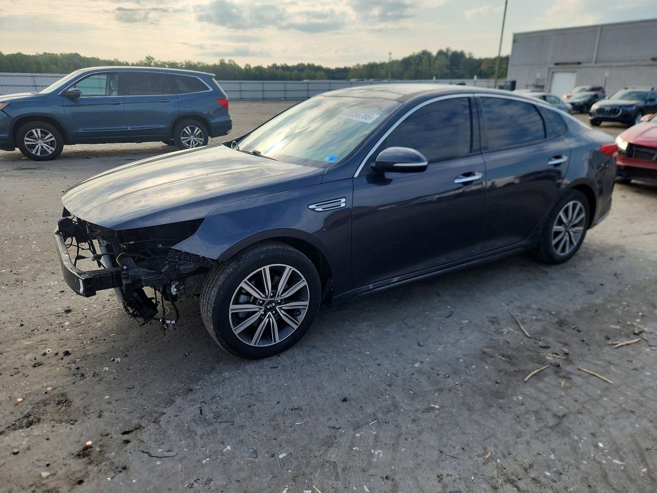 2019 KIA OPTIMA LX | 5XXGT4L35KG325344 | UPCARS
