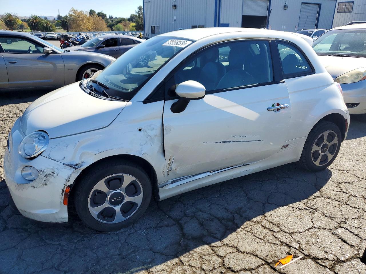 2013 FIAT 500 ELECTRIC | 3C3CFFGE5DT714106 | UPCARS