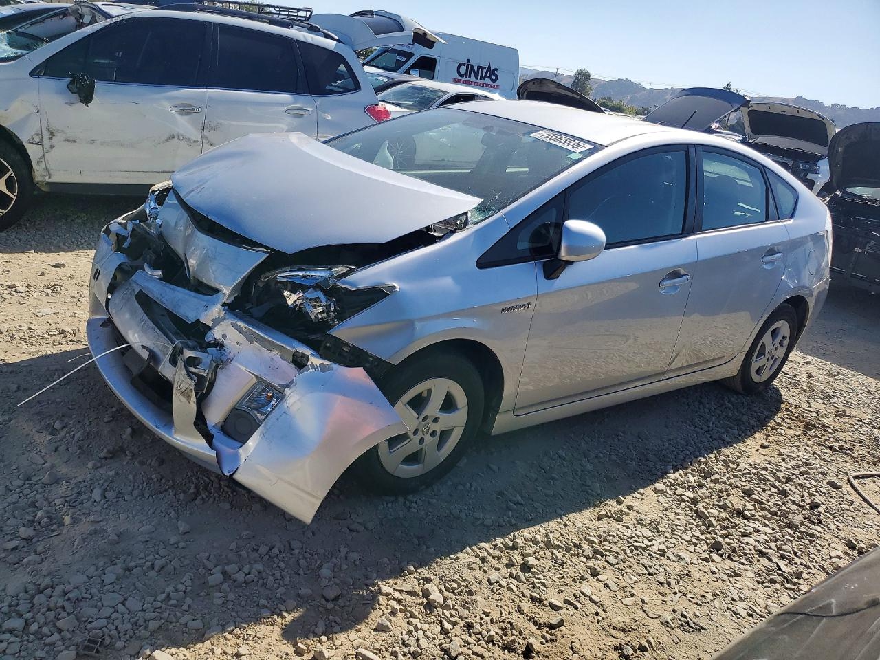 2011 TOYOTA PRIUS TWO | JTDKN3DUXB5314639 | UPCARS