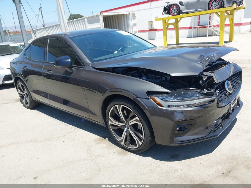 2024 VOLVO S60 B5 PLUS DARK THEME | 7JRL12FL1RG326967 | UPCARS