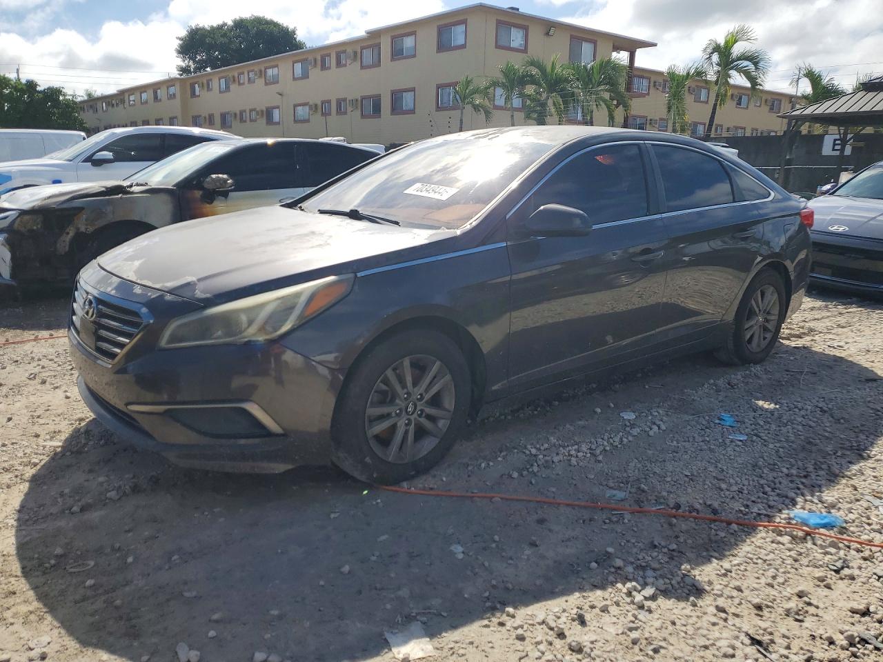2016 HYUNDAI SONATA SE | 5NPE24AF9GH353537 | UPCARS