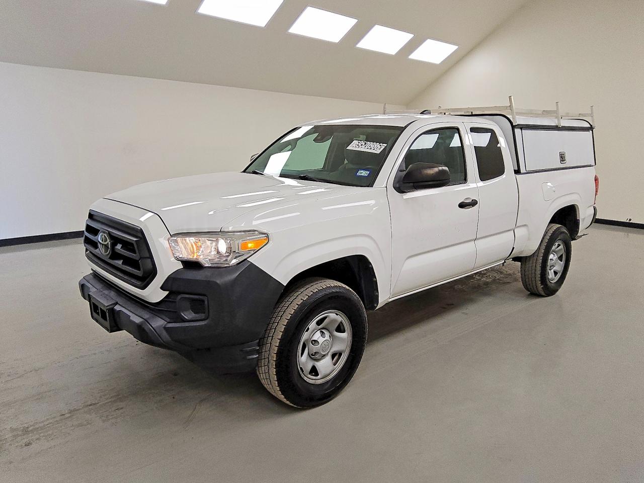 2022 TOYOTA TACOMA SR | 3TYRX5GN3NT052359 | UPCARS