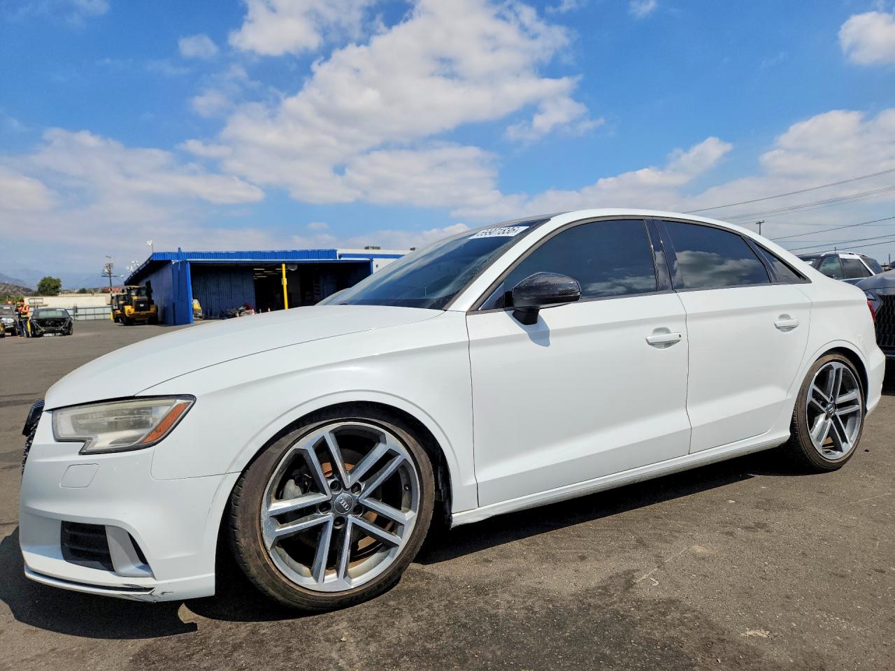 2017 AUDI A3 PREMIUM | WAUB8GFF2H1019450 | UPCARS