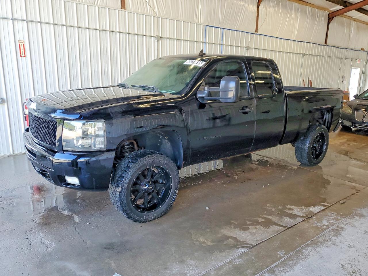 2011 CHEVROLET SILVERADO K1500 LT | 1GCRKSE39BZ241943 | UPCARS