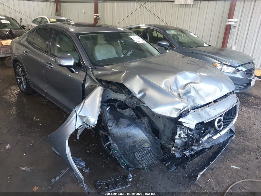 2021 VOLVO S60 T5 MOMENTUM | 7JR102FK2MG095409 | UPCARS