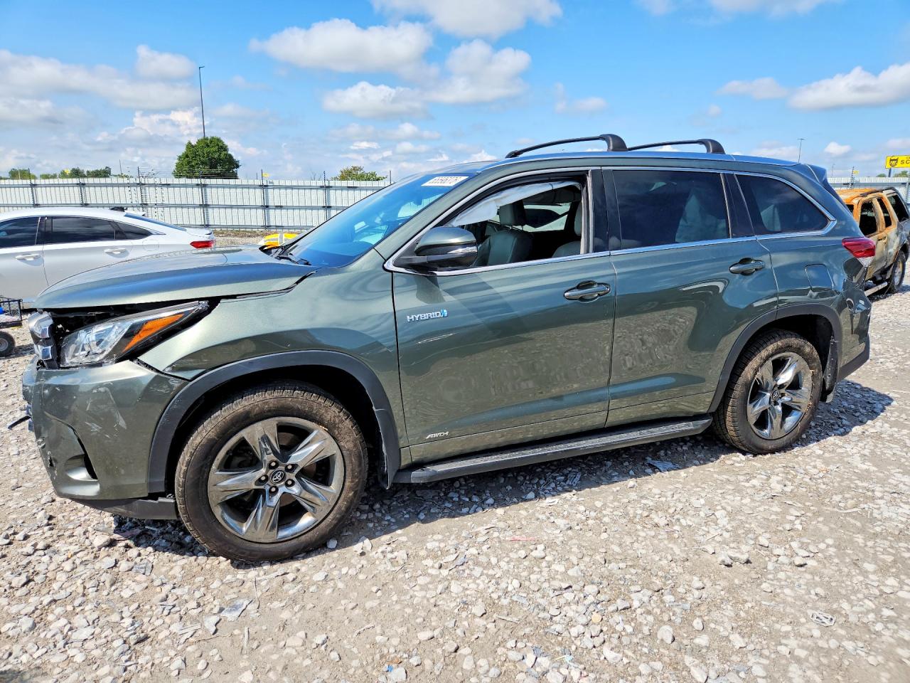 2017 TOYOTA HIGHLANDER LIMITED PLATINUM | 5TDDGRFH2HS024601 | UPCARS
