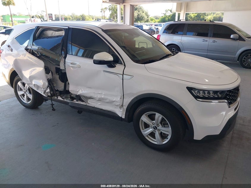 2021 KIA SORENTO LX | 5XYRG4LC3MG016404 | UPCARS