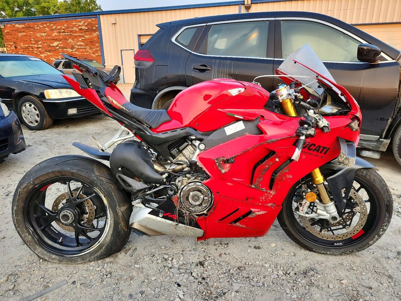 2024 DUCATI PANIGALE V4S | ZDMDAGWW7RB009349 | UPCARS