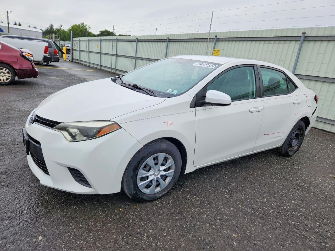 2014 TOYOTA COROLLA | 5YFBURHE5EP044008 | UPCARS