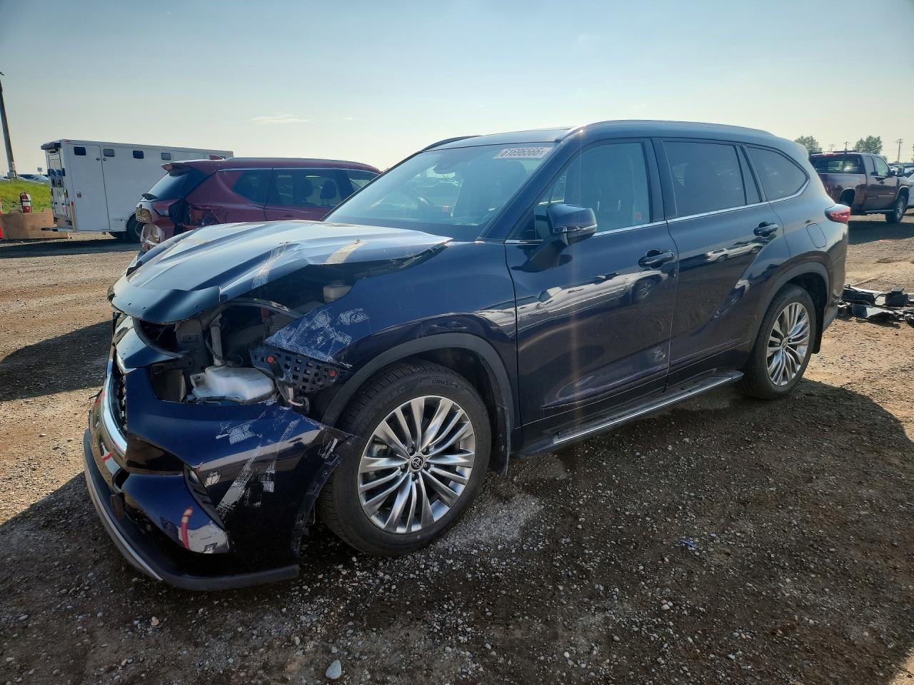 2022 TOYOTA HIGHLANDER PLATINUM | 5TDFZRBH8NS197026 | UPCARS