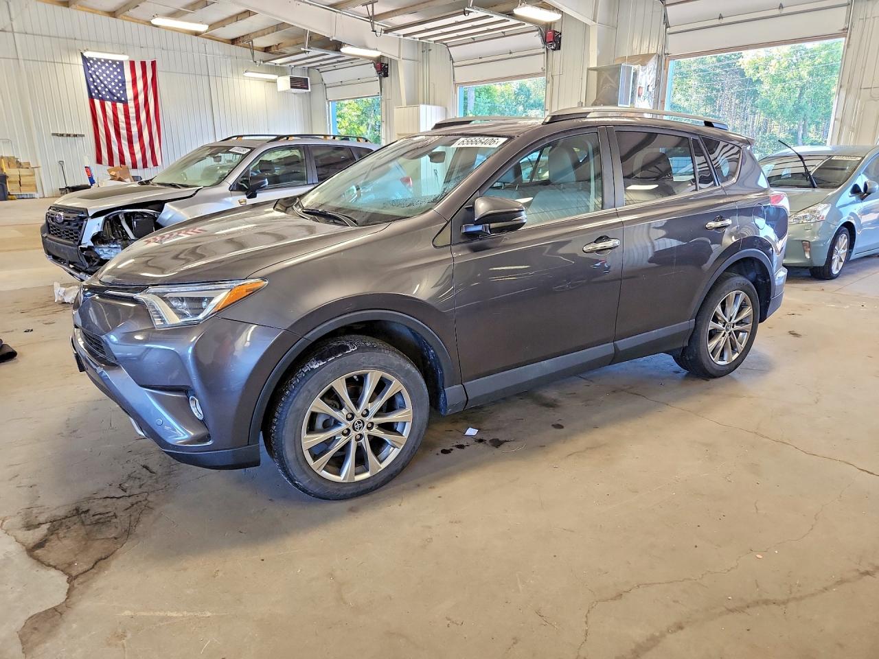 2017 TOYOTA RAV4 LIMITED | 2T3DFREV3HW677026 | UPCARS