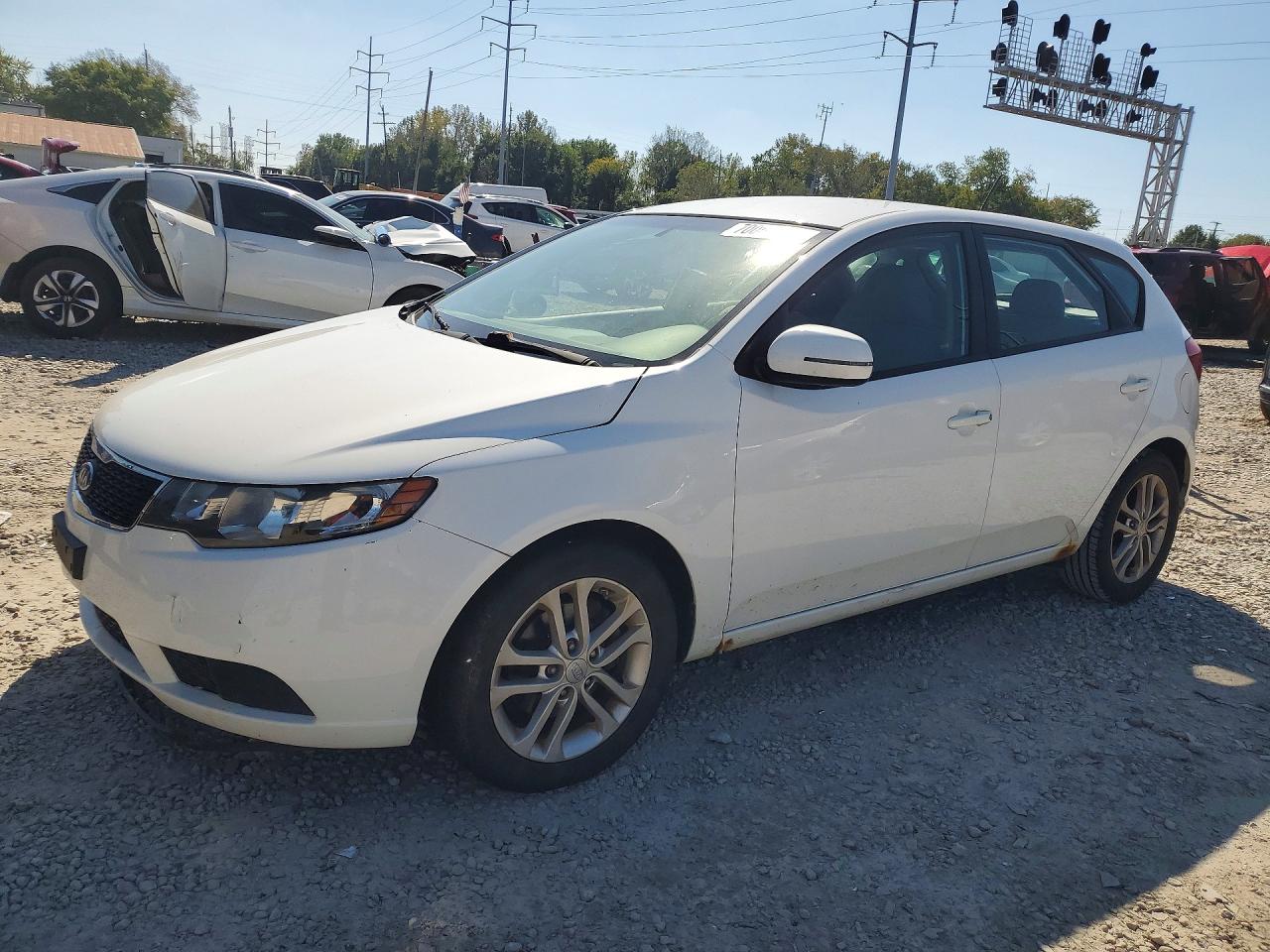 2011 KIA FORTE5 EX | KNAFU5A24B5437322 | UPCARS