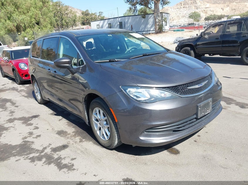 2019 CHRYSLER PACIFICA TOURING | 2C4RC1DG7KR626536 | UPCARS