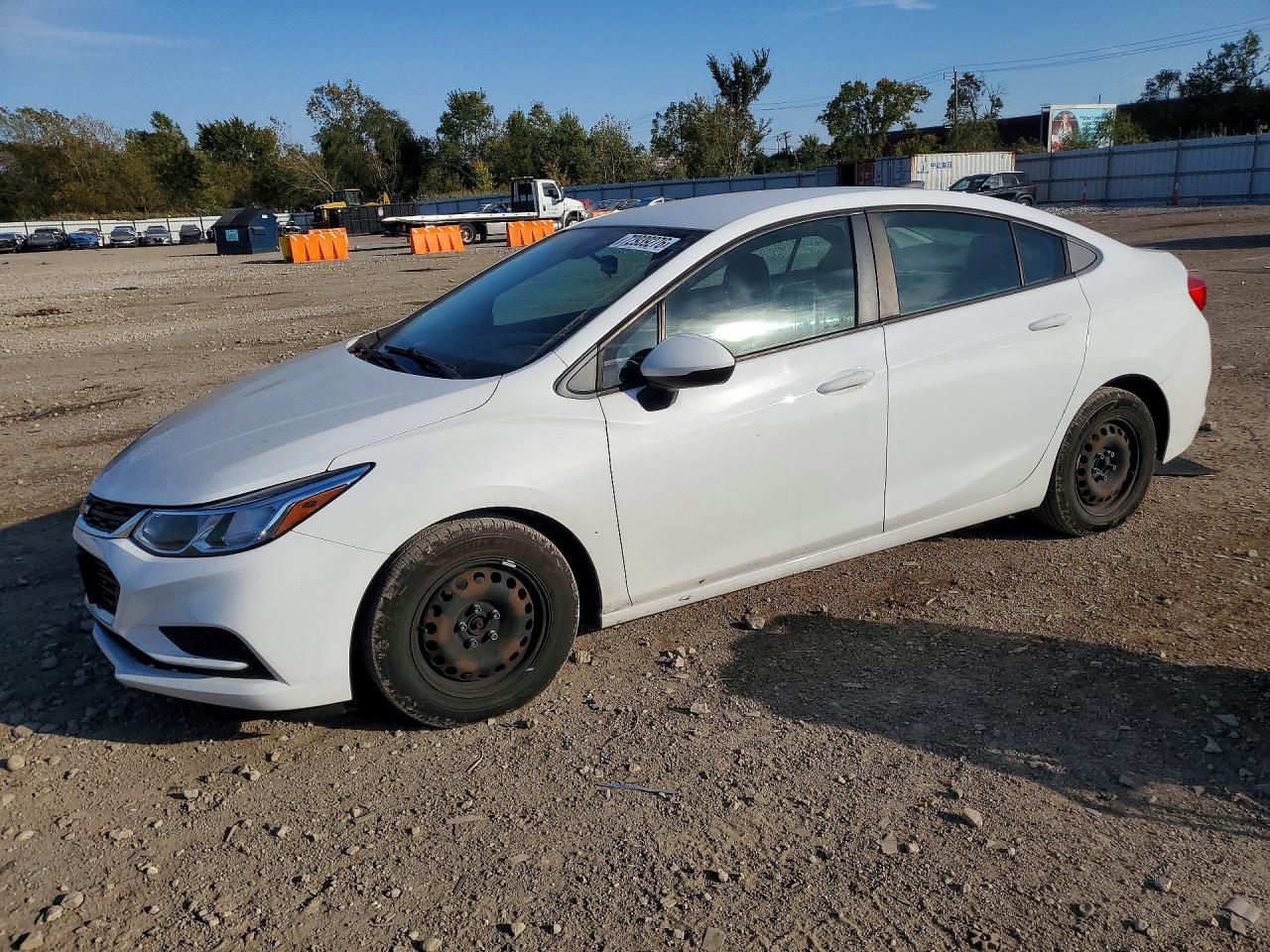 2017 CHEVROLET CRUZE LS | 1G1BC5SM4H7131344 | UPCARS