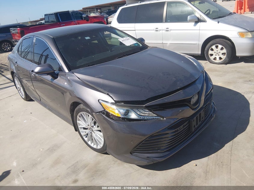 2018 TOYOTA CAMRY XLE | 4T1B11HK3JU153589 | UPCARS