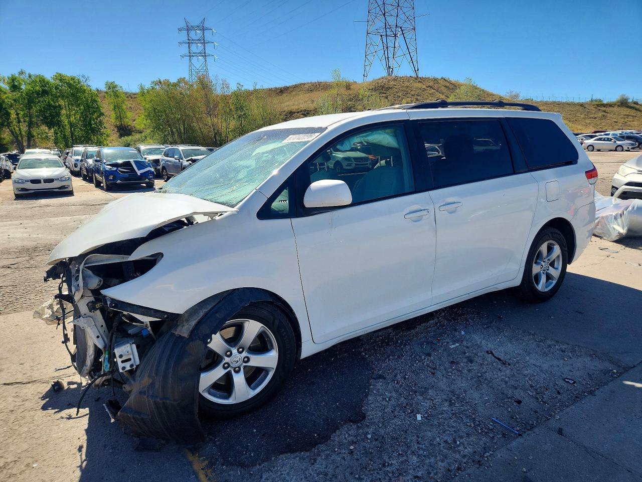 2011 TOYOTA SIENNA LE | 5TDKK3DC9BS070847 | UPCARS
