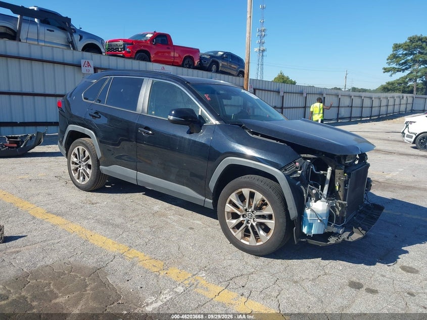 2019 TOYOTA RAV4 XLE PREMIUM | JTMC1RFV7KD510147 | UPCARS