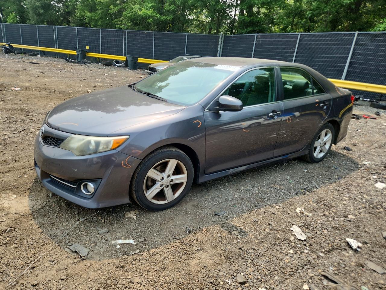 2014 TOYOTA CAMRY SE | 4T1BF1FK6EU428611 | UPCARS