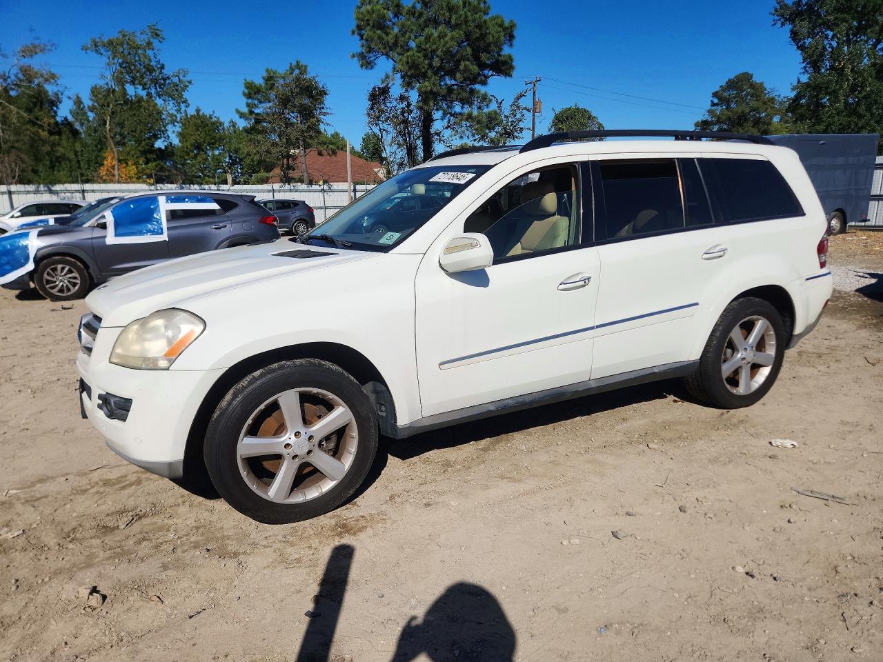 2009 MERCEDES-BENZ GL-CLASS | 4JGBF25E39A480660 | UPCARS