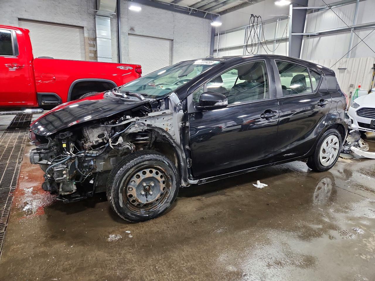 2016 TOYOTA PRIUS TWO | JTDKDTB37G1120369 | UPCARS