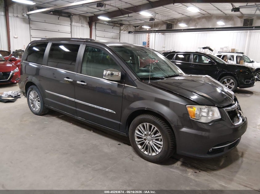 2016 CHRYSLER TOWN & COUNTRY TOURING-L ANNIVERSARY EDITION | 2C4RC1CGXGR127822 | UPCARS