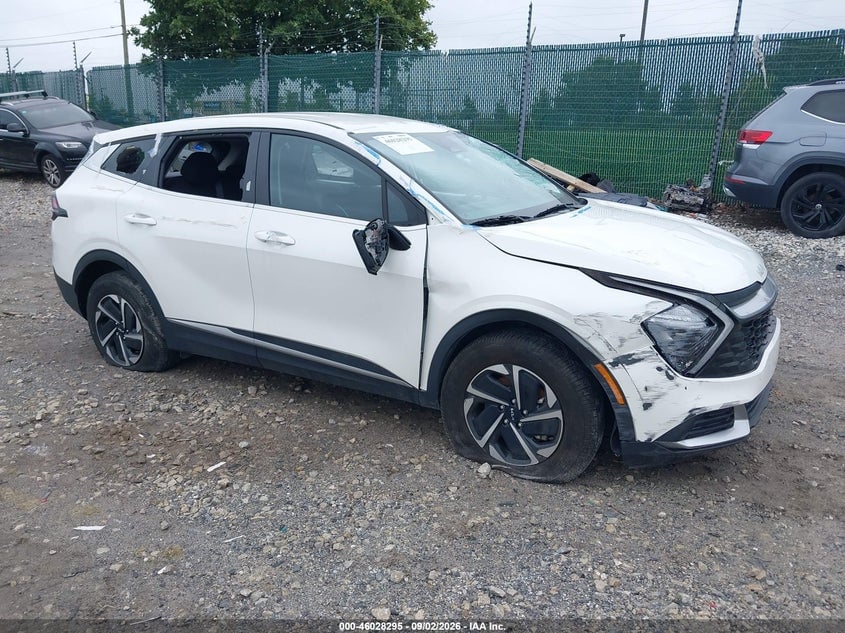 2023 KIA SPORTAGE HYBRID LX | KNDPUCAG2P7117340 | UPCARS