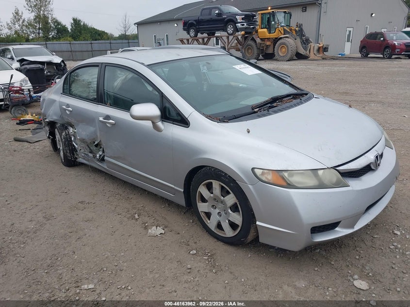 2010 HONDA CIVIC LX | 2HGFA1F52AH575683 | UPCARS