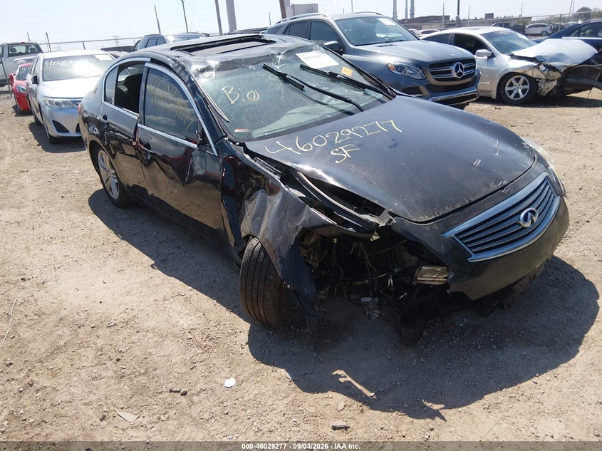 2015 INFINITI Q40 | JN1CV6AR6FM521033 | UPCARS