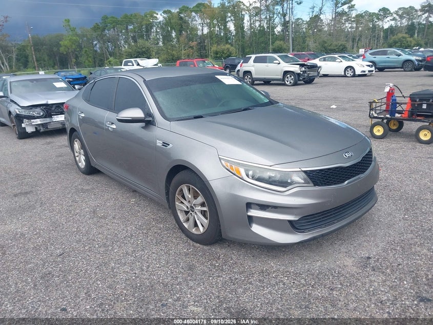 2018 KIA OPTIMA LX | 5XXGT4L35JG234993 | UPCARS