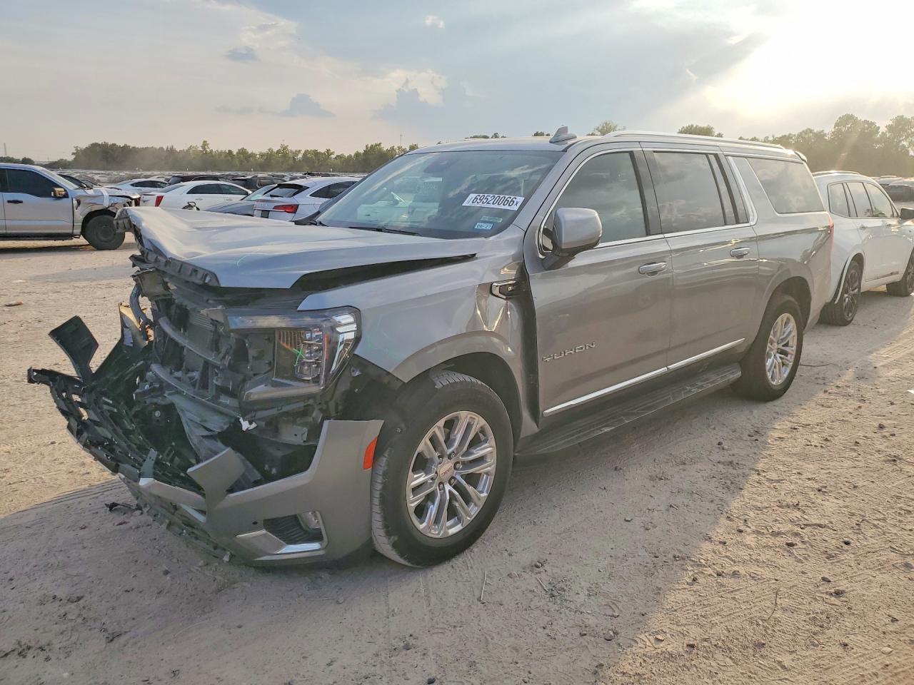 2023 GMC YUKON C1500 SLT | 1GKS1GKD0PR417353 | UPCARS