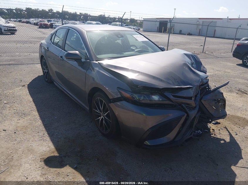 2022 TOYOTA CAMRY SE | 4T1G11AK8NU669985 | UPCARS
